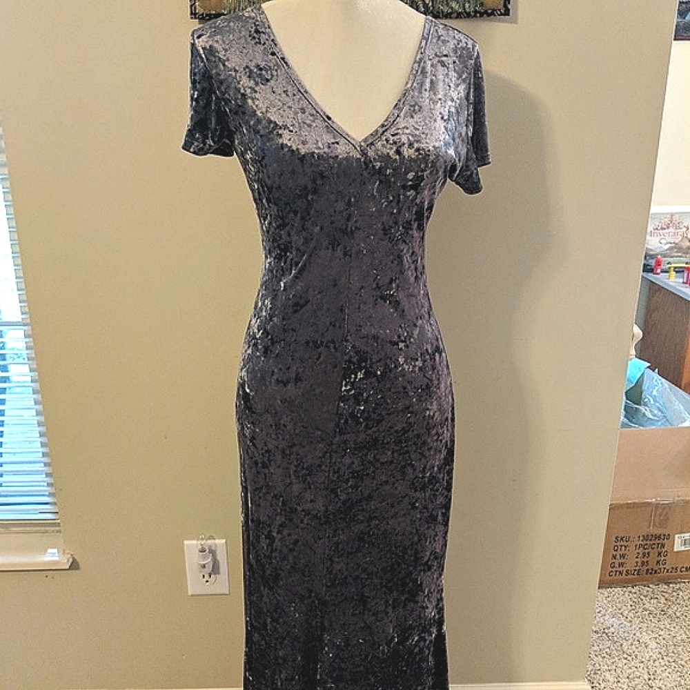 Vintage Y2K Dress (mint condition)